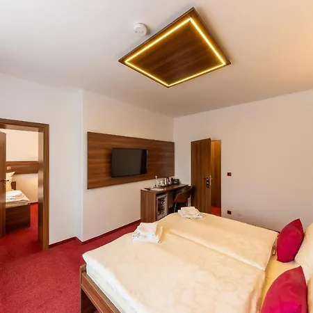 Bohemia Hotel