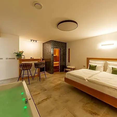 Bohemia Hotel