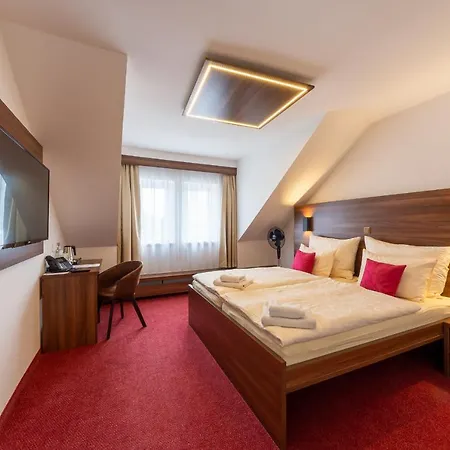 Bohemia Hotel 4*
