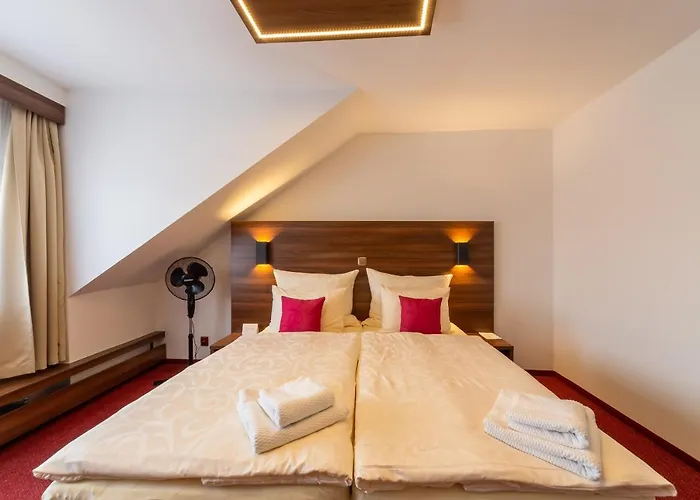 Bohemia Hotel 4*