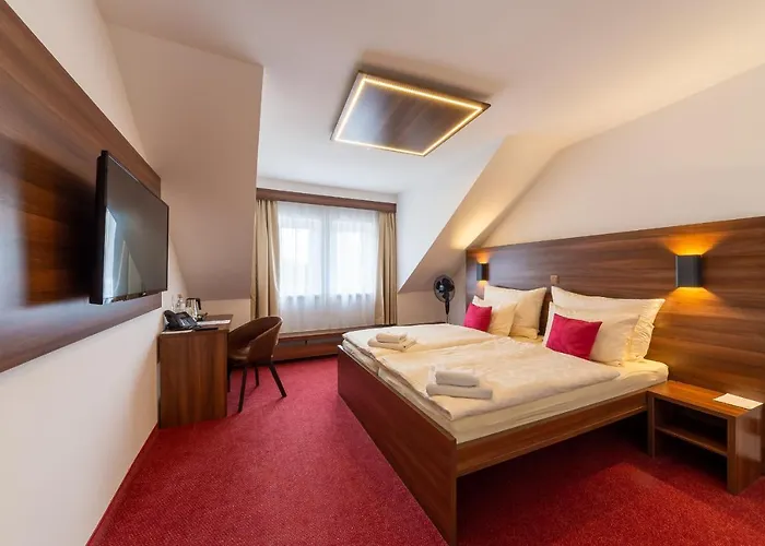 Bohemia Hotel 4*